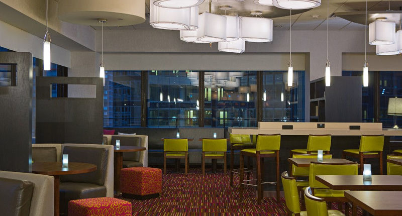 Courtyard By Marriott New York Laguardia Airport Hotel Ngoại thất bức ảnh